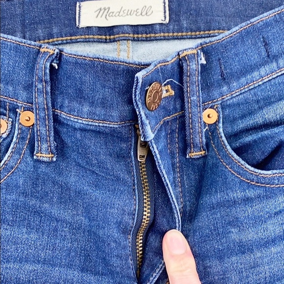 MADEWELL 9" HiRise Skinnies Polly Wash 26” inseam - Picture 6 of 15